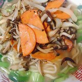 野菜炒めラーメン